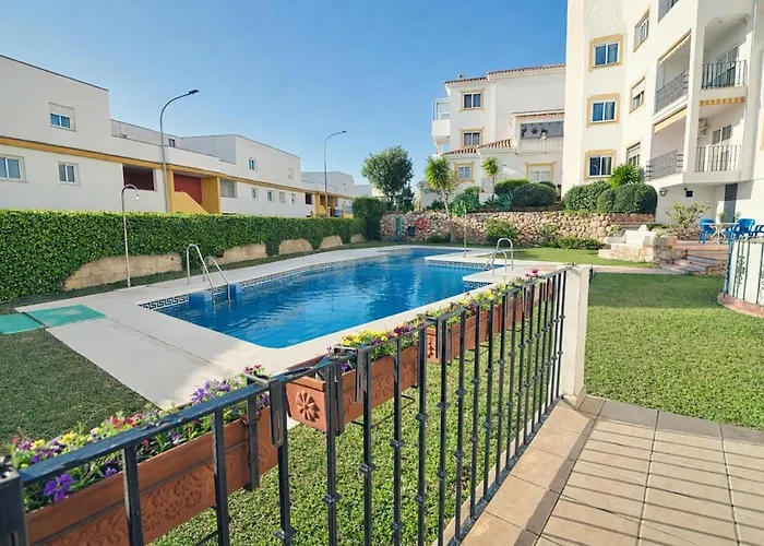 Apartment Terrace And Pool Bright *